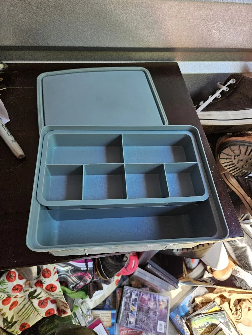 Tupperware Tuppercraft 1579 Stow-N-Go Hobby Craft Container, Lid & Tray Vintage